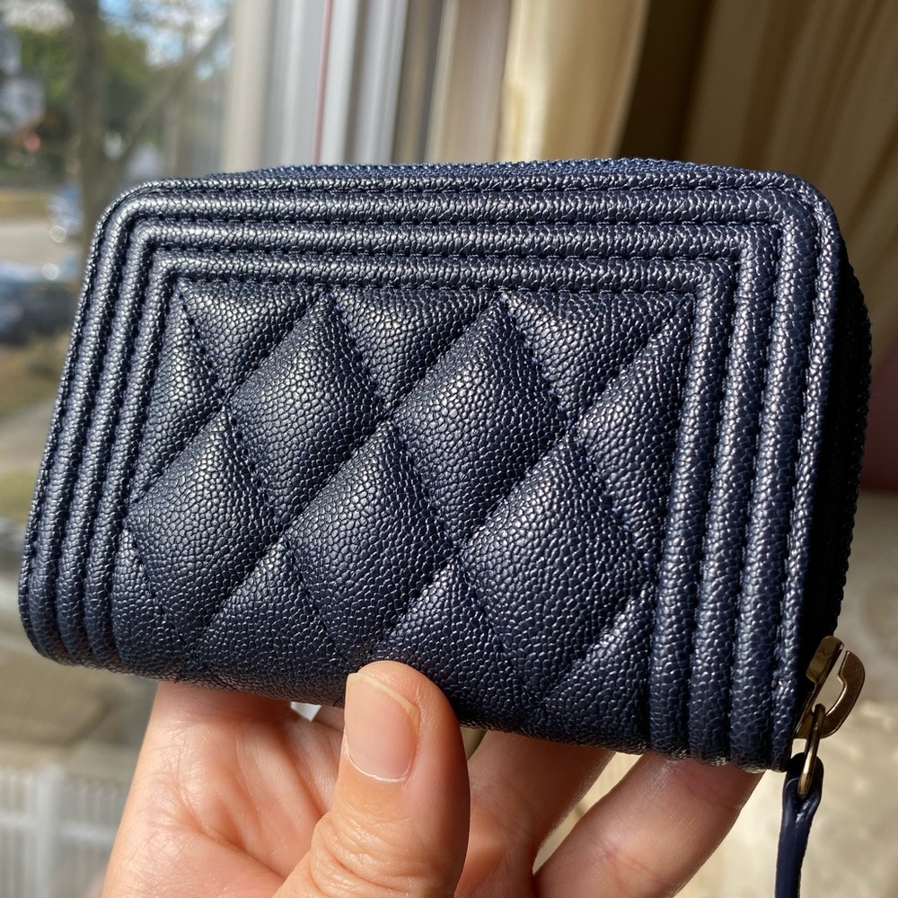 BNIB CHANEL Navy Blue Iridescent Zippy Coin Purse - Picture 2 of 5